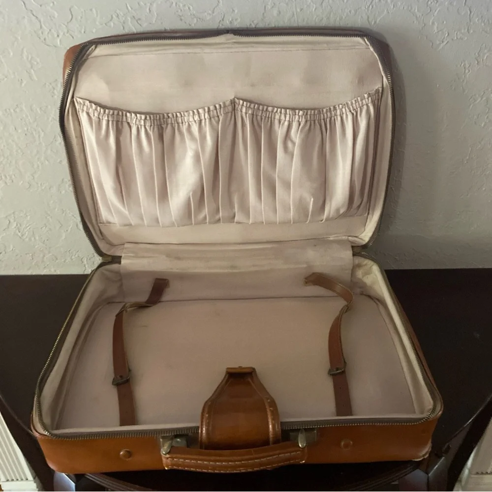 Vintage Brown Leather Suitcase Madmen Briefcase Travel Luggage Retro Midcentury